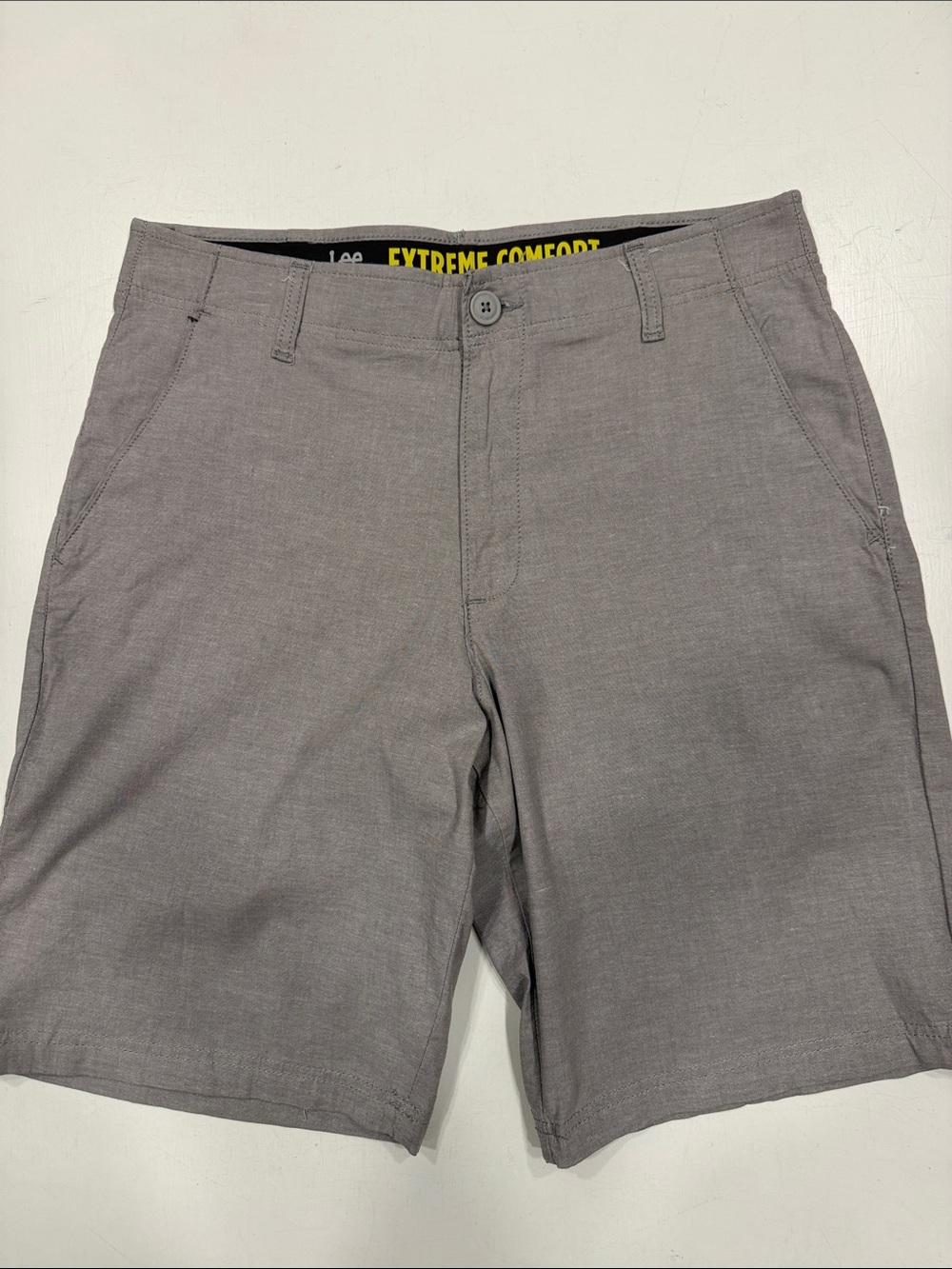 Lee Men's Extreme Comfort Light Gray Chambray Flat Front Shorts